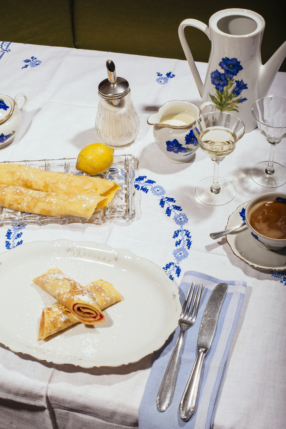 lunch_at_grandmas_by_amelie_niederbuchner_photographer_munich 