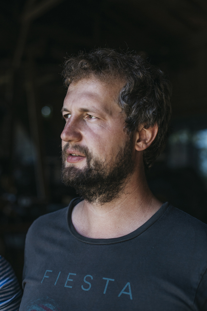 Les_Bleues_Chiemgauhof_Locking_Joanna_and_Florian_a_reportage_by_Amelie_Niederbuchner_photographer_munich_Food_Portrait_Reportage_Fotografie_München 