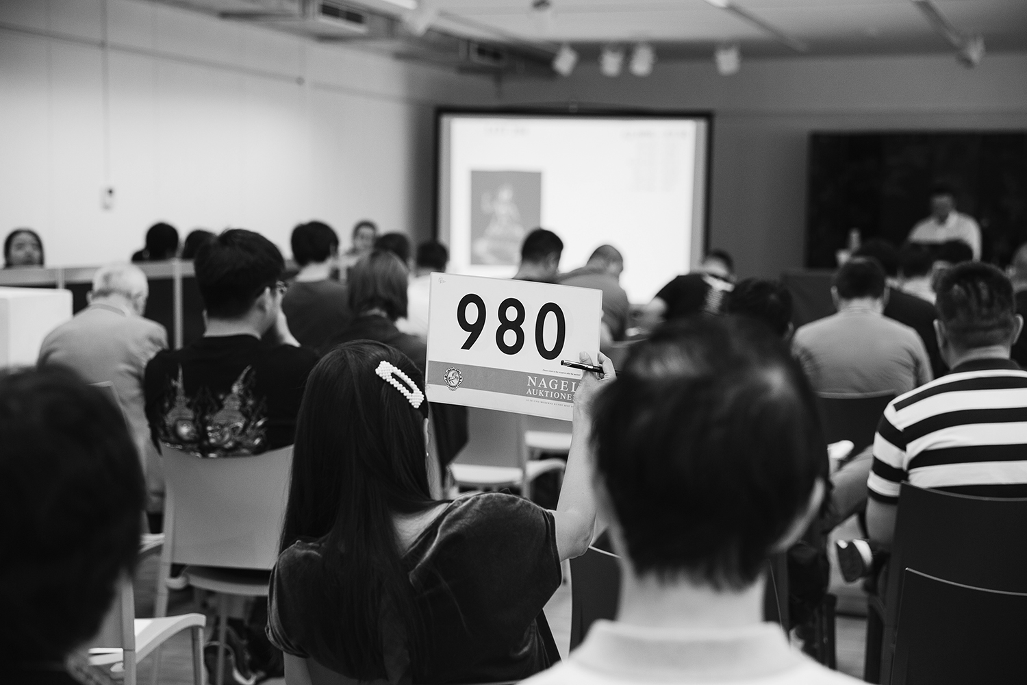 Nagel_Auctions Asiatika Salzburg for Stuttgarter Zeitung Magazin by Amelie Niederbuchner, Photographer Munich München 