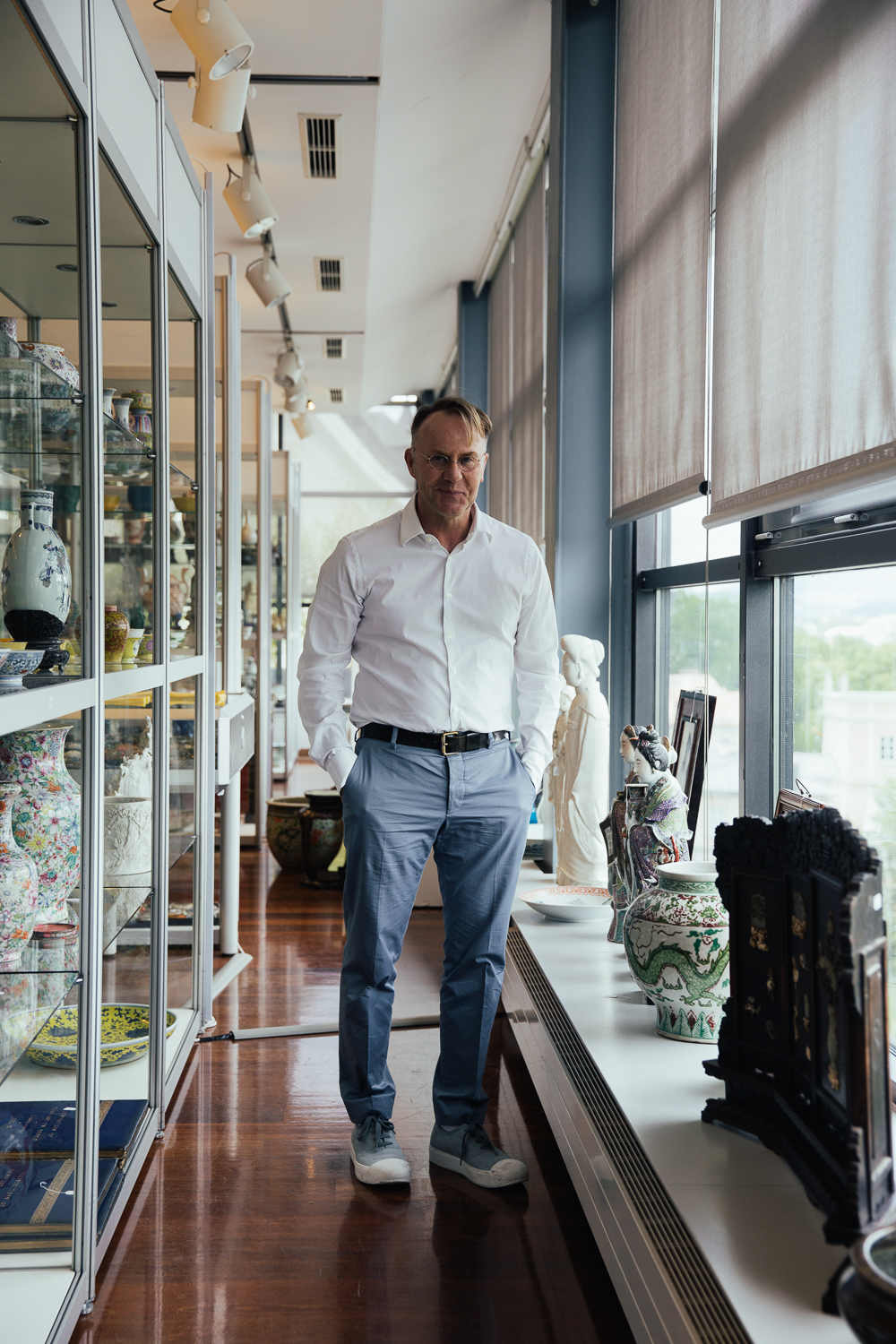 Nagel_Auctions Asiatika Salzburg for Stuttgarter Zeitung Magazin by Amelie Niederbuchner, Photographer Munich München 