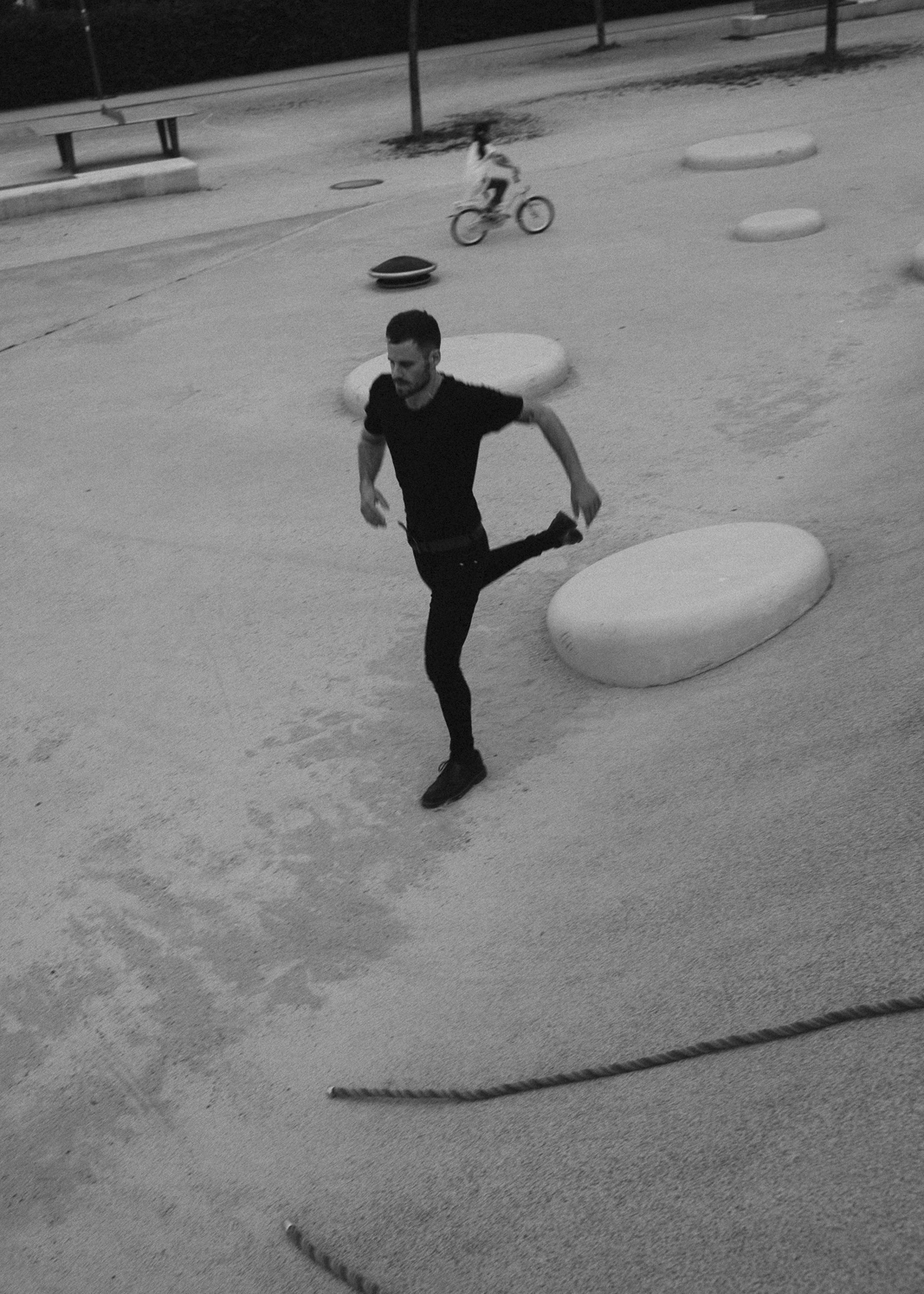 Singer_Michael_Lobesan_by_Amelie_Niederbuchner_Portrait_Reportage_Photographer_Munich 