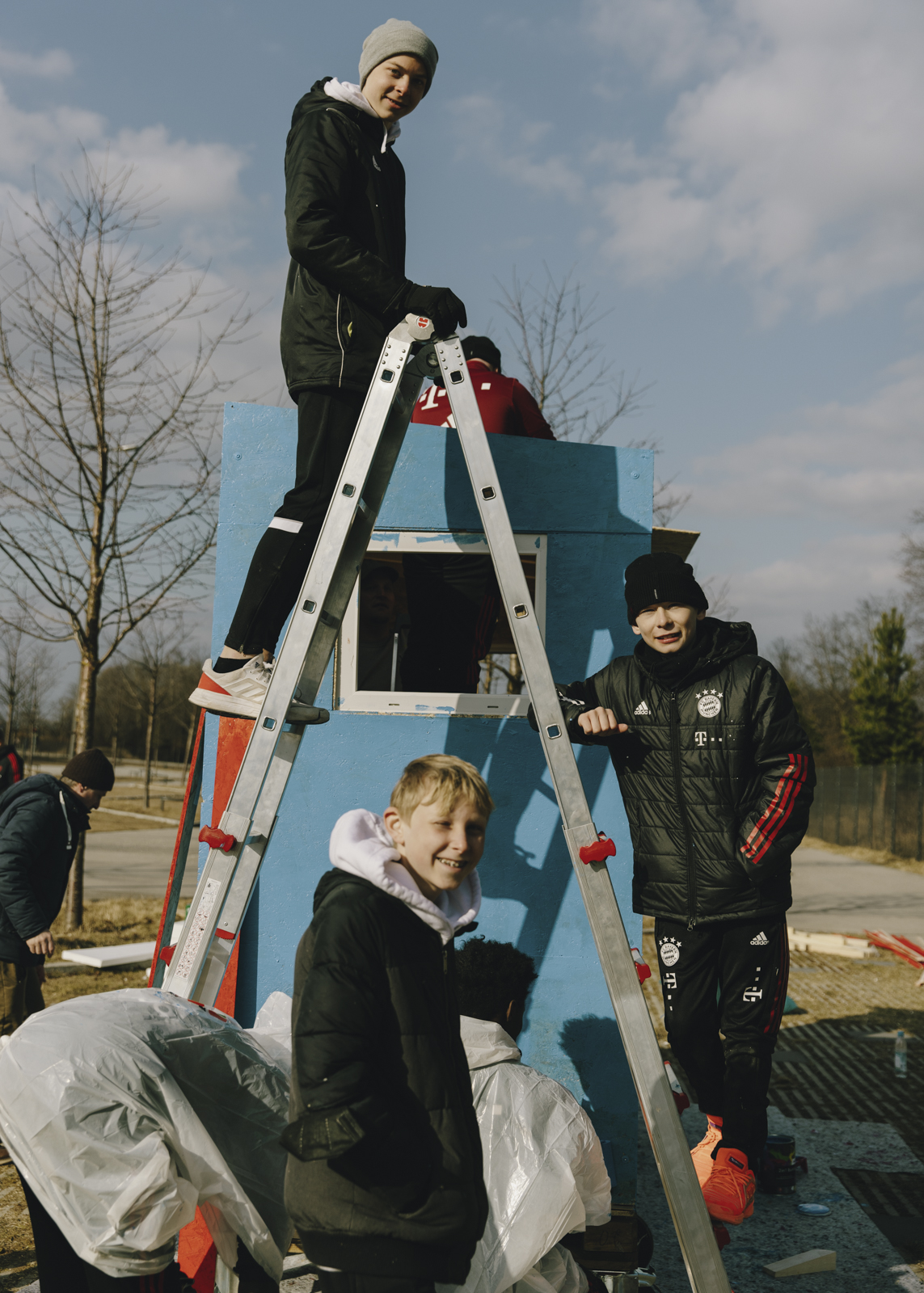 Little Home Aufbau der FC Bayern U14 Mannschaft fotografiert von Amelie Niederbuchner, Fotografin in München