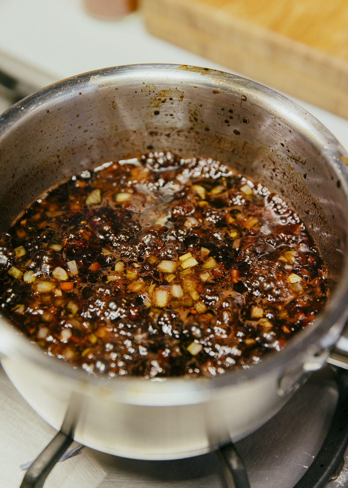 Christian Jürgens kocht mit Elisabeth Raether für Zeit Magazin Wochenmarkt 