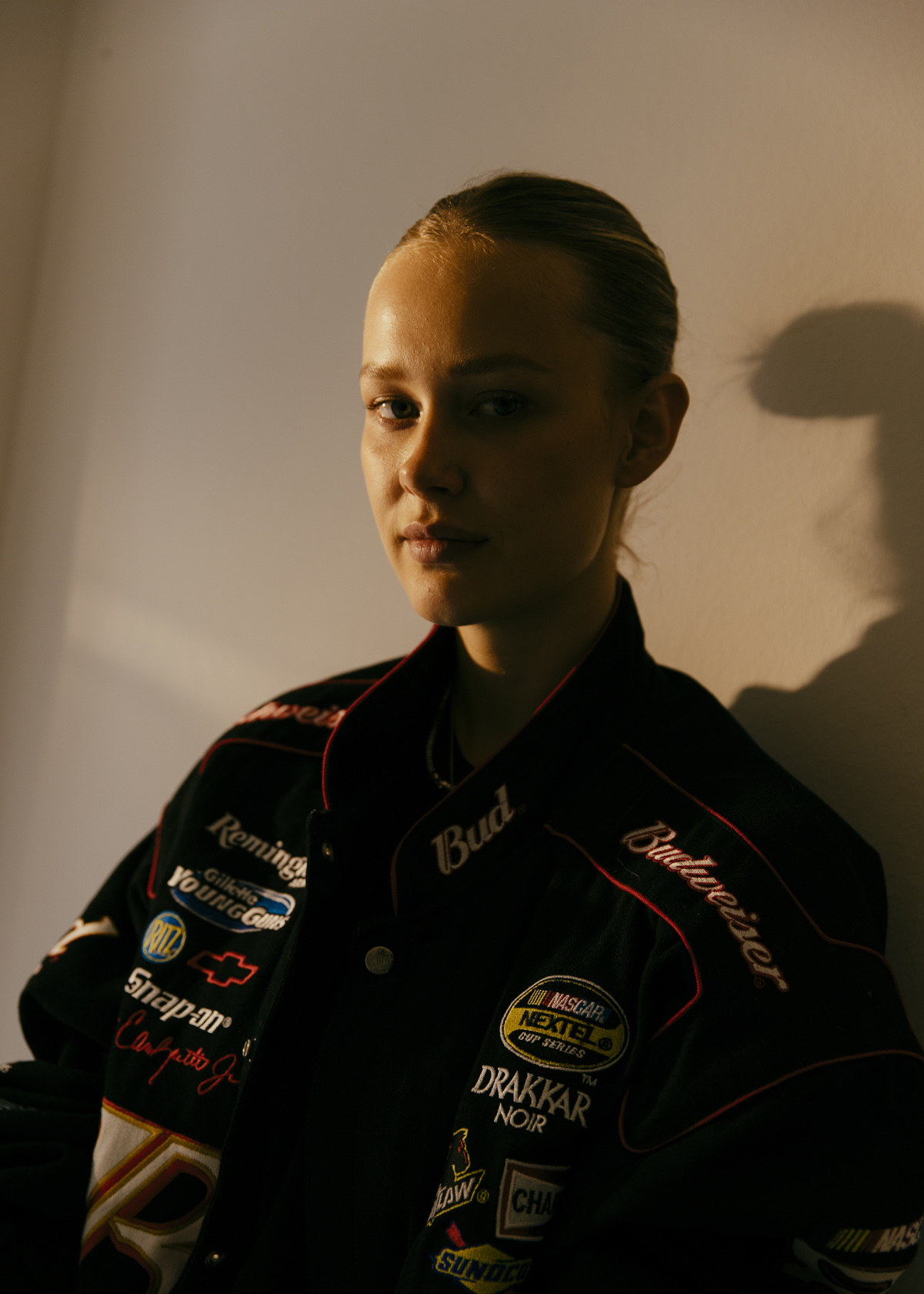 Rennfahrerin Laura Marie Geissler fotografiert für Business Punk in München von Amelie Niederbuchner 