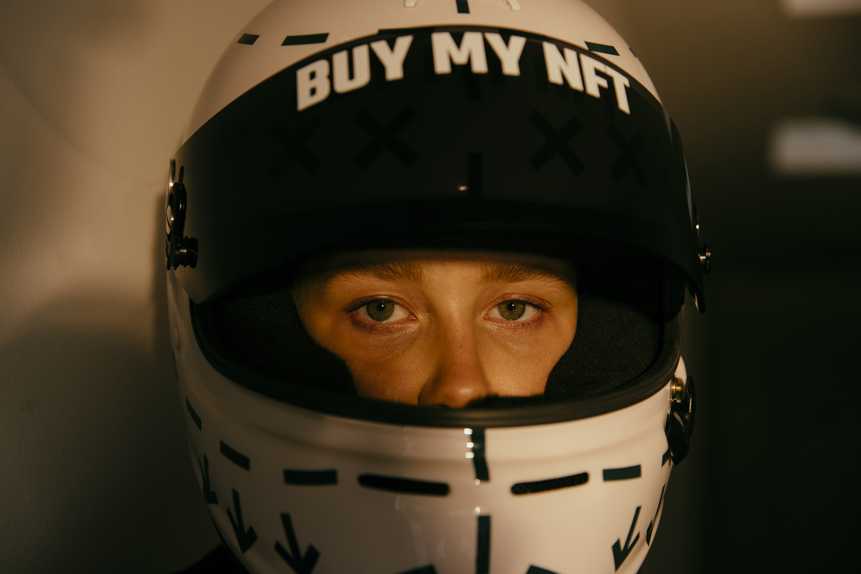 Rennfahrerin Laura Marie Geissler fotografiert für Business Punk in München von Amelie Niederbuchner 