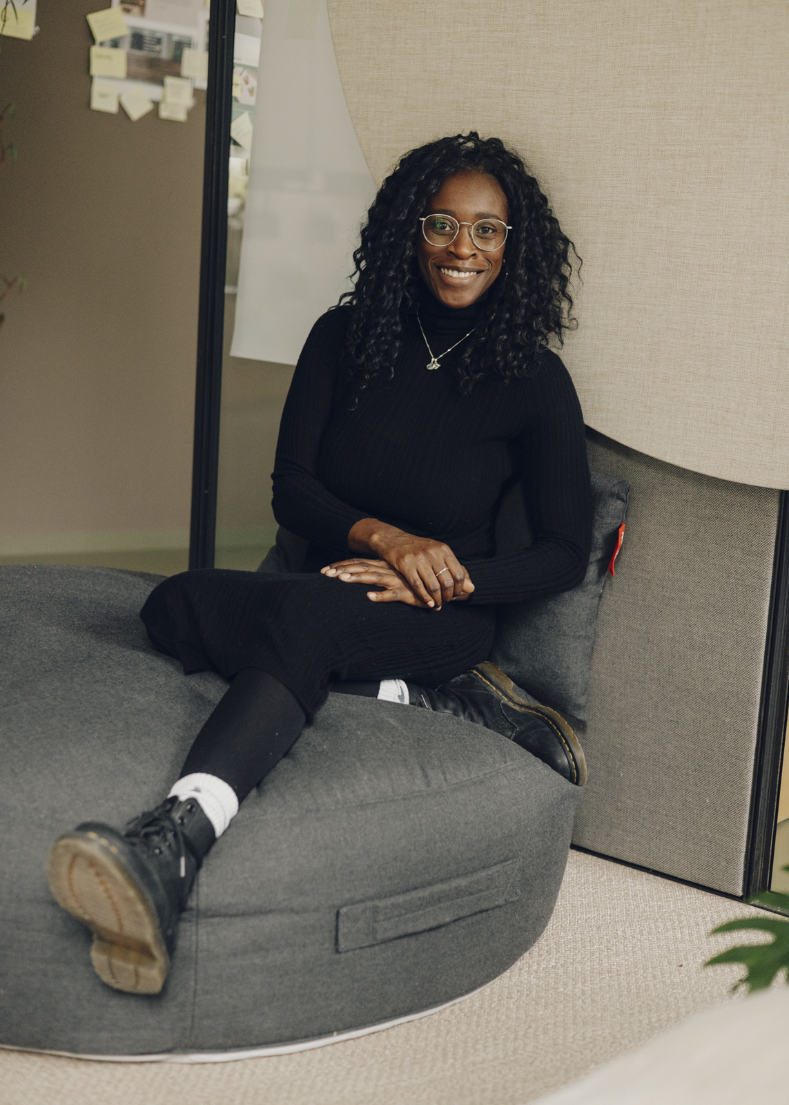 Einzelportrait Mitarbeiterin Nkm München 