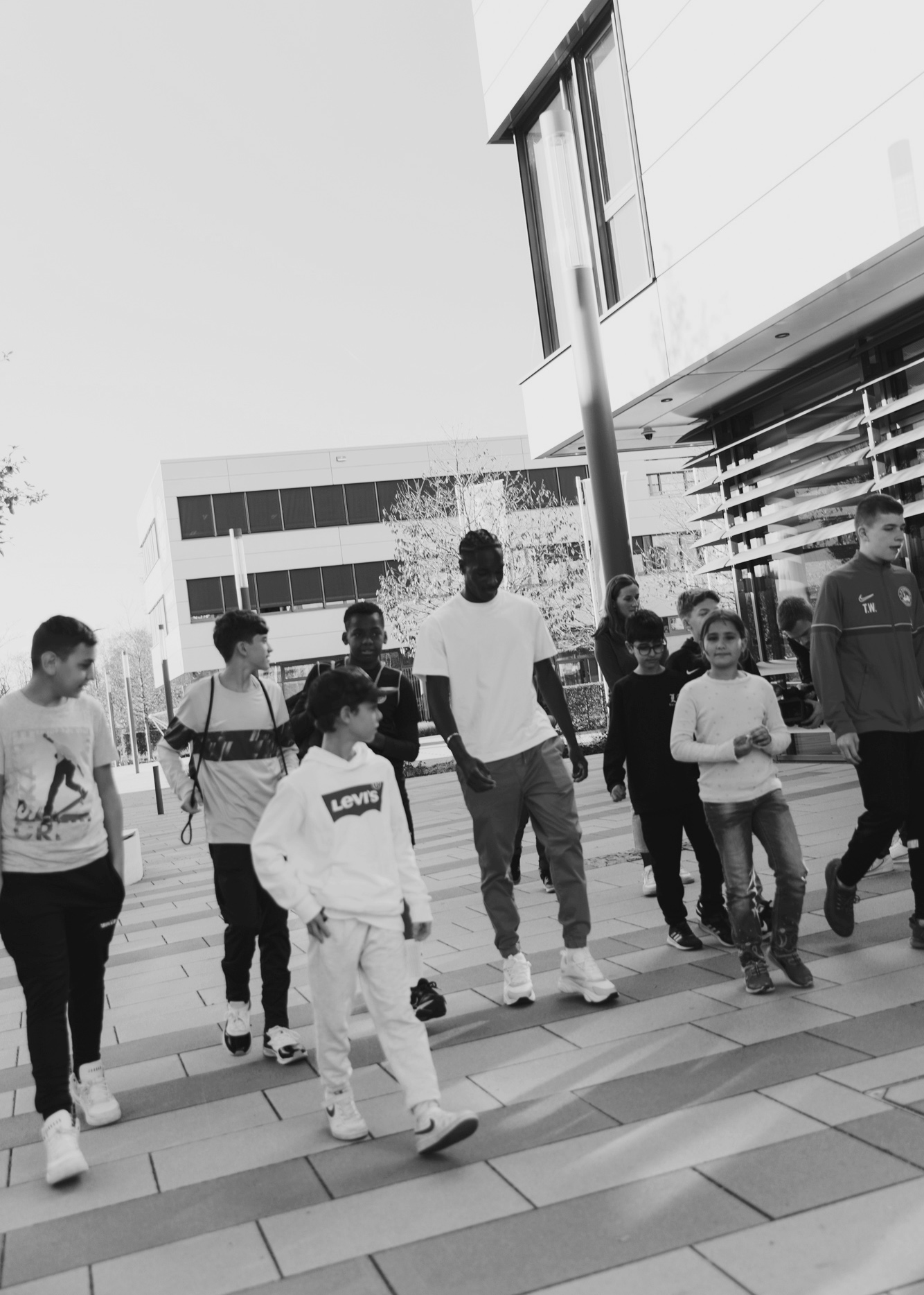 Gruppenfoto mit Mathys Tel 